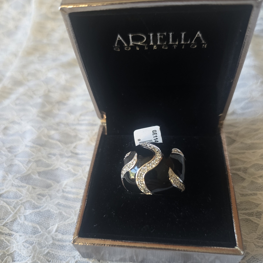 Ariella Black and Silver Swirl Ring